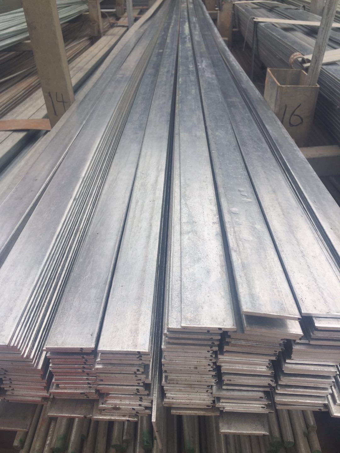 华岐 热镀锌扁钢 镀锌扁钢 25*4 q235b(四川)